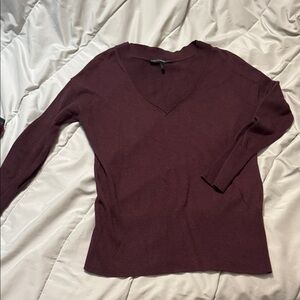White House Black Market Women's V-Neck Sweater in Burgundy